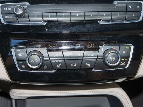 Used 2020 BMW X1 sDrive28i w/ Convenience Package image 23