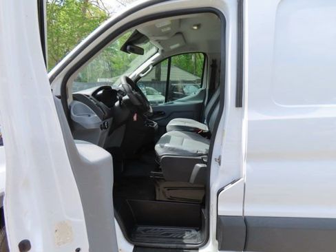 Used 2017 Ford Transit 250 148 Low Roof RWD image 22