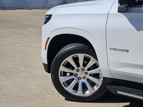 Used 2025 Chevrolet Tahoe Premier image 5