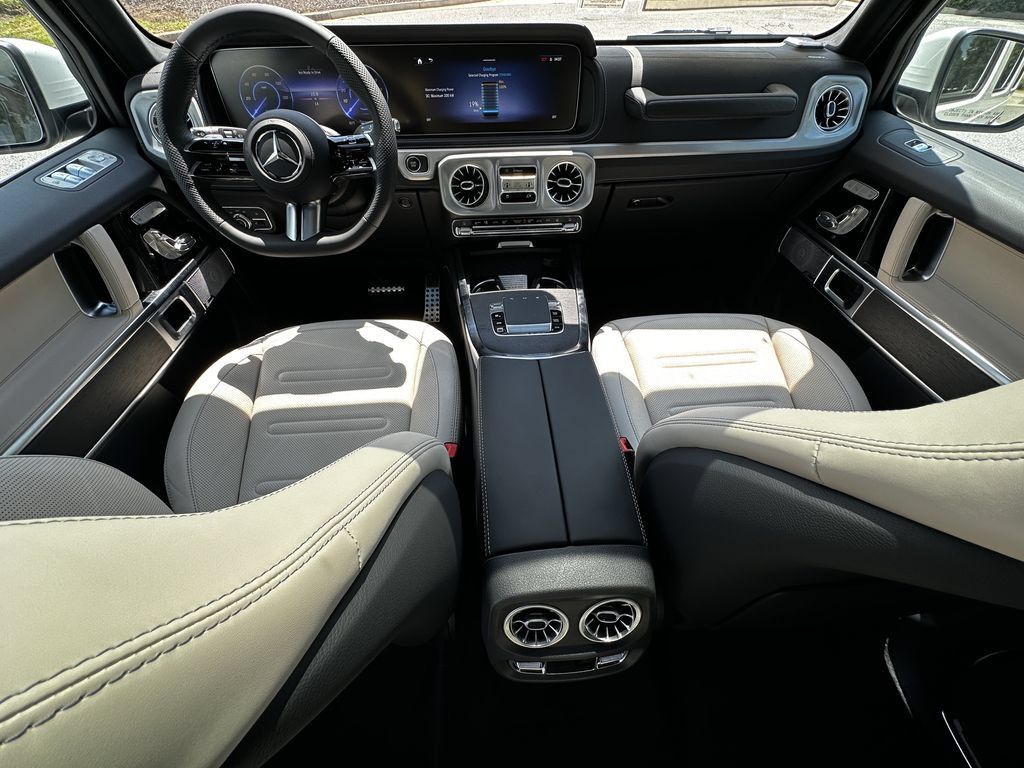 New 2027 Mercedes-Benz G 580 e image 27