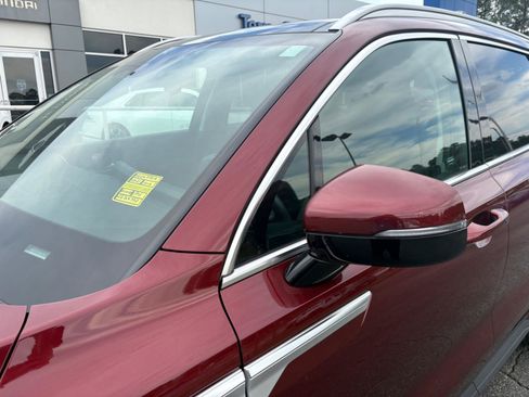 Used 2025 Kia Sorento S w/ Panoramic Sunroof Package FWD image 15