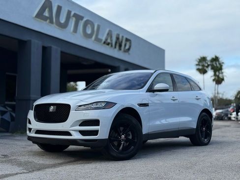Used 2019 Jaguar F-PACE Prestige image 1