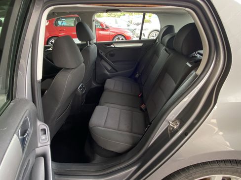 Used 2013 Volkswagen Golf TDI FWD image 27