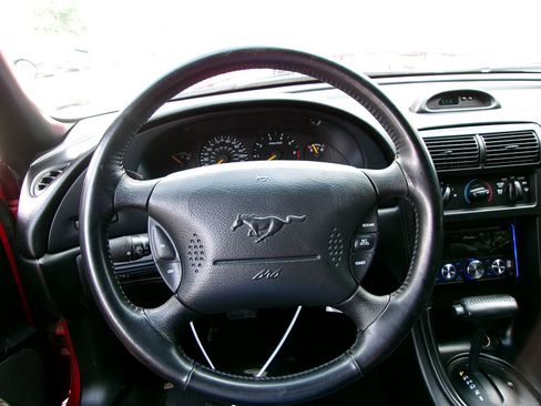 Used 1995 Ford Mustang GT image 15