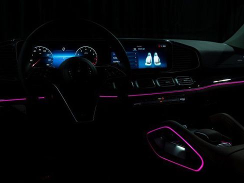 Used 2026 Mercedes-Benz GLS 450 4MATIC image 21