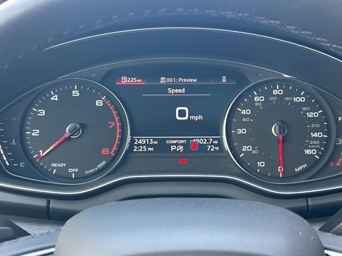 Used 2023 Audi Q5 2.0T Premium w/ Convenience Package image 24