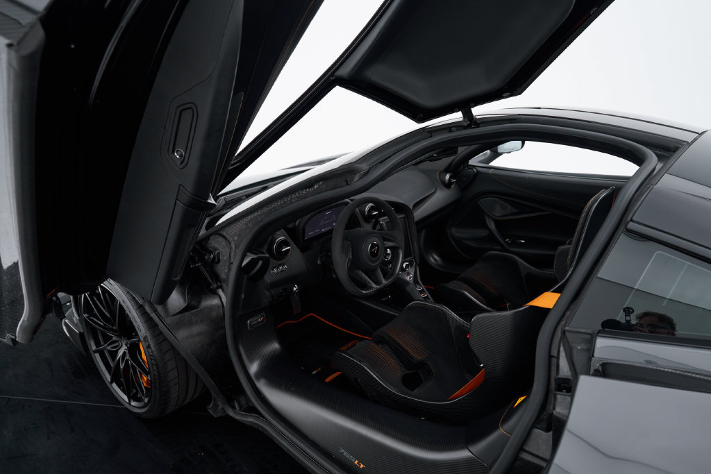 Used 2021 McLaren 765LT RWD image 58