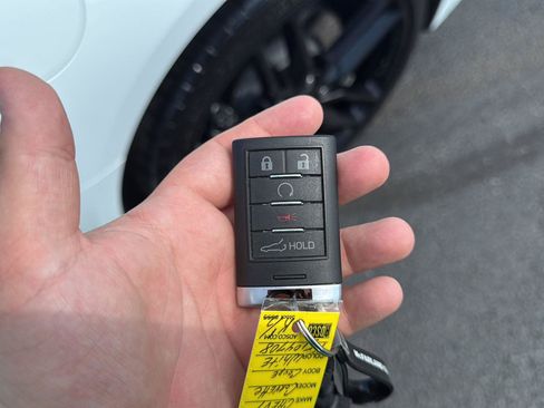 Used 2019 Chevrolet Corvette Stingray Coupe w/ Battery Protection Package RWD image 30