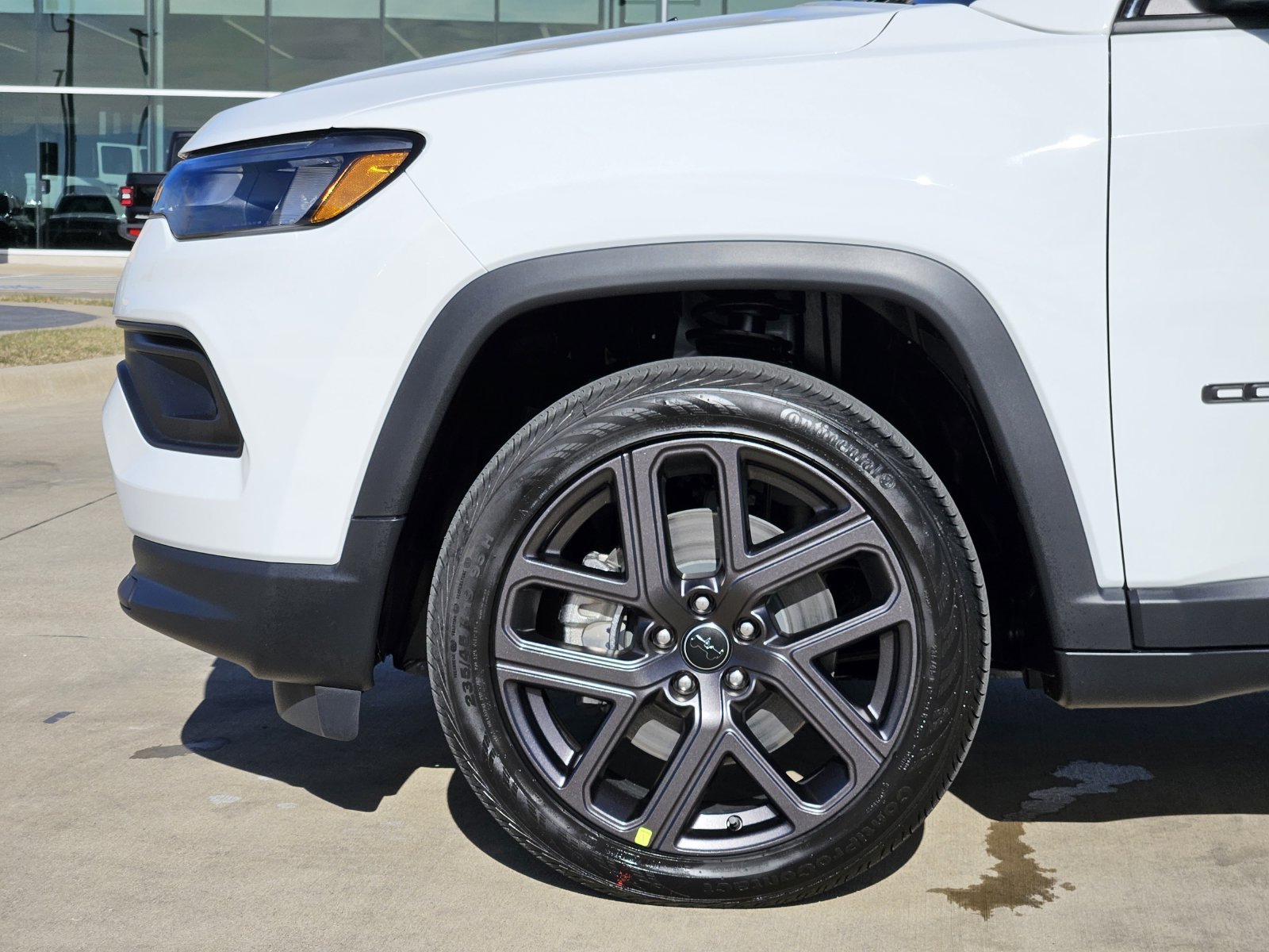 New 2026 Jeep Compass Latitude AWD/4WD image 11