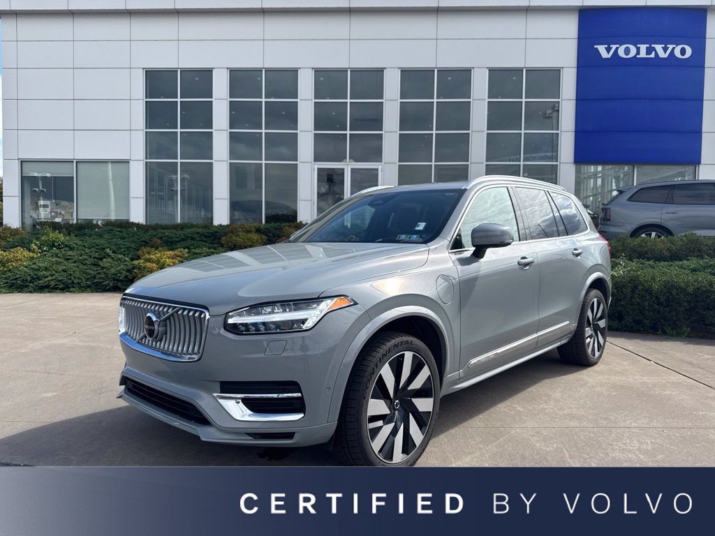 Used 2024 Volvo XC90 T8 Ultimate w/ Protection Package Premier AWD/4WD image 1