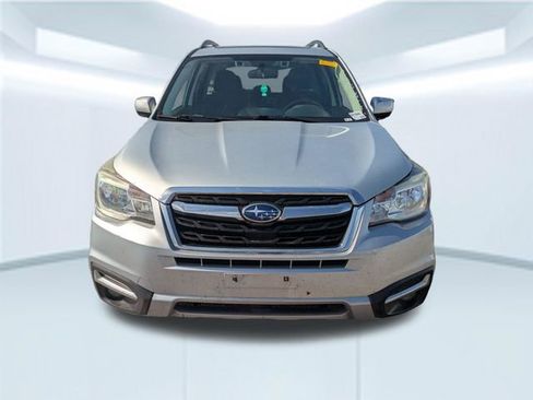 Used 2018 Subaru Forester 2.5i Premium image 5