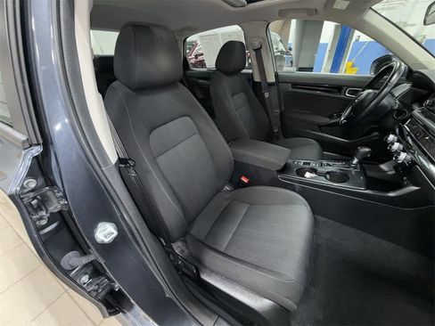 Used 2022 Honda Civic EX image 16