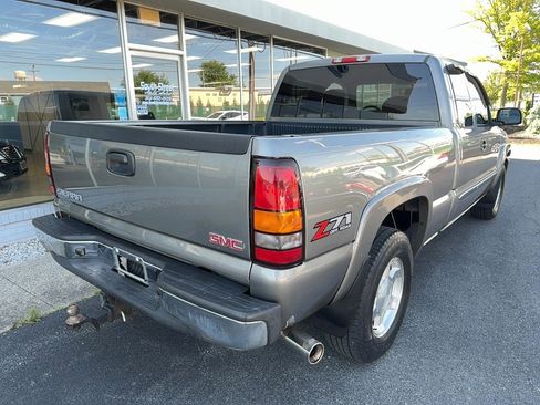 Used 2007 GMC Sierra 1500 SLE w/ Light Duty Power Package AWD/4WD image 3
