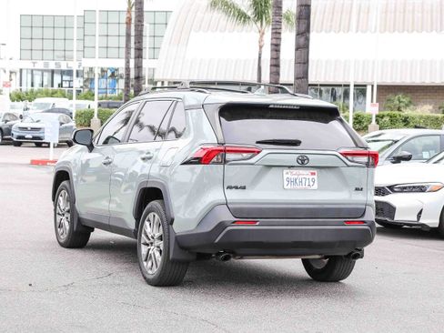 Used 2023 Toyota RAV4 XLE Premium FWD image 13