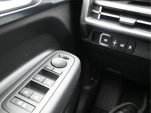 New 2026 Hyundai Santa Fe SE AWD/4WD image 18