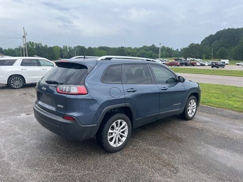 Used 2021 Jeep Cherokee Latitude FWD image 5
