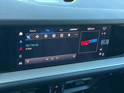 Used 2025 Porsche Cayenne image 19