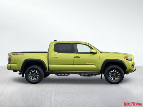 Certified 2023 Toyota Tacoma TRD Off-Road w/ TRD Premium Off Road Package AWD/4WD image 7