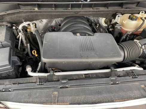 Used 2021 GMC Yukon XL SLE w/ Gmc Pro Safety Plus Package AWD/4WD image 21