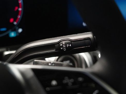 New 2026 Mercedes-Benz GLB 250 4MATIC image 24