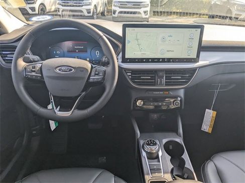 New 2025 Ford Escape SE w/ PHEV Premium Package image 5