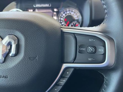 Used 2022 RAM 1500 Big Horn RWD image 18