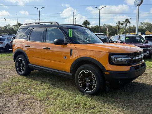New 2026 Ford Bronco Sport Outer Banks AWD/4WD image 2