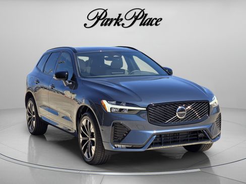 Used 2026 Volvo XC60 B5 Plus w/ Protection Package Premier AWD/4WD image 8