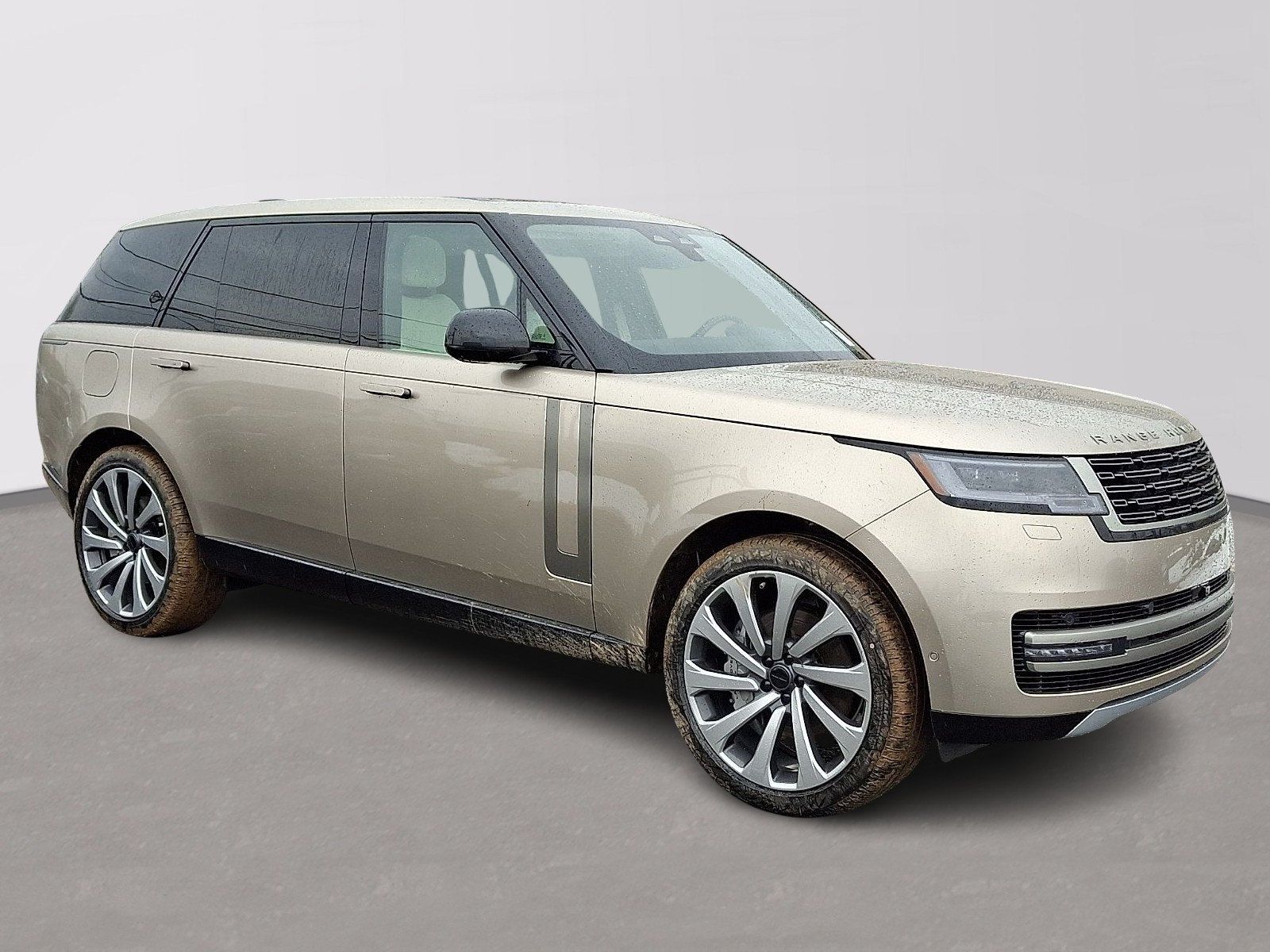 New 2026 Land Rover Range Rover Long Wheelbase SE AWD/4WD image 2