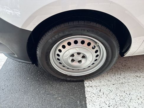 Used 2019 RAM ProMaster City Tradesman image 13