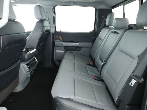 Used 2022 Ford F150 Lariat w/ Equipment Group 501A Mid image 19