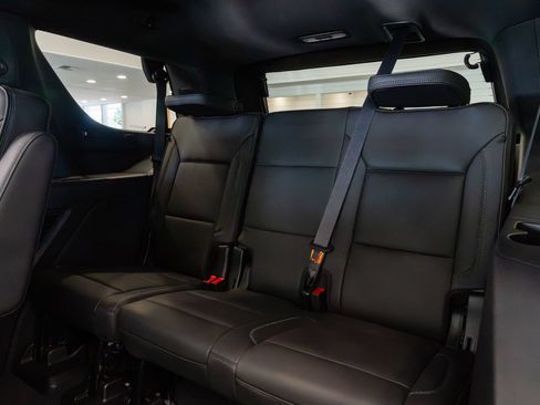 Used 2024 GMC Yukon Denali w/ Denali Reserve Package AWD/4WD image 22