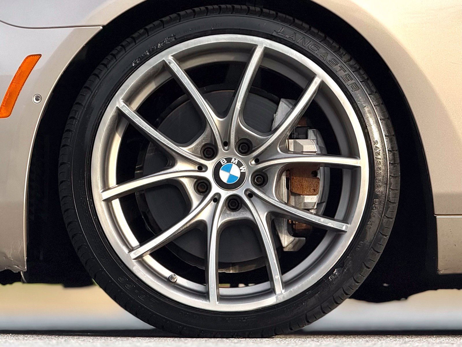 Used 2012 BMW 650i Convertible w/ Driver Assistance Pkg RWD image 15