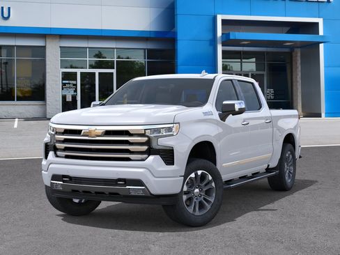 New 2026 Chevrolet Silverado 1500 High Country w/ Technology Package AWD/4WD image 6