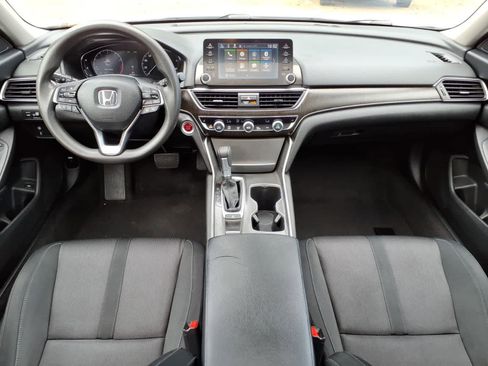 Used 2018 Honda Accord EX image 10