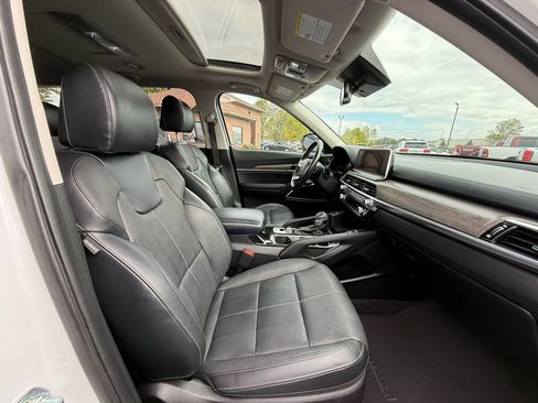 Used 2022 Kia Telluride EX w/ EX Premium Package image 28