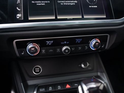 Used 2025 Audi Q3 2.0T Premium Plus w/ Premium Plus Package image 26