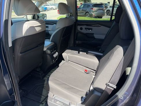 Used 2024 Honda Pilot Elite image 10