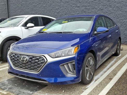 Used 2020 Hyundai Ioniq Limited image 2