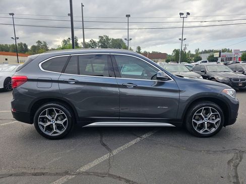 Used 2018 BMW X1 xDrive28i w/ Convenience Package image 4