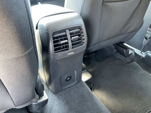 Used 2024 Ford Escape Active image 13