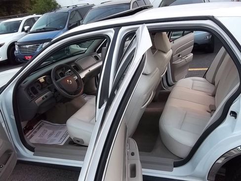Used 2008 Mercury Grand Marquis LS RWD image 6