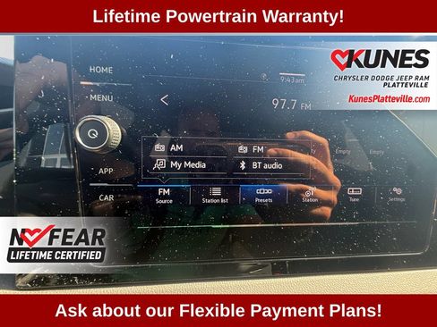 Used 2025 Volkswagen Jetta Sport FWD image 26