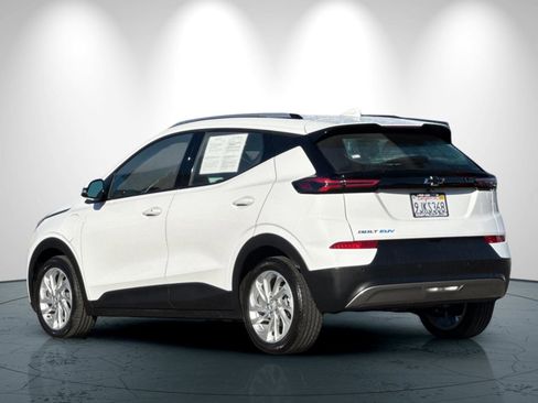 Used 2023 Chevrolet Bolt EUV LT w/ Driver Confidence Package image 6