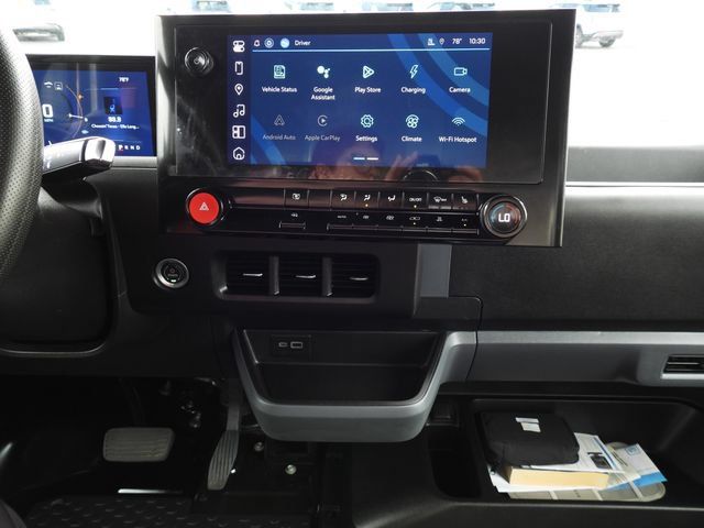 Used 2024 Chevrolet Brightdrop 400 w/ Commercial Equipment Package AWD/4WD image 26