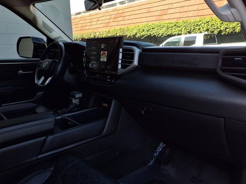 Used 2024 Toyota Tundra Limited image 23