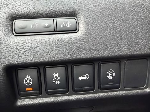 Certified 2024 Nissan Murano Platinum w/ Cargo Package image 16