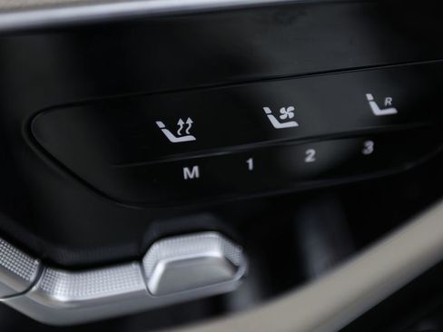 Used 2023 Mercedes-Benz S 580 4MATIC Sedan image 17