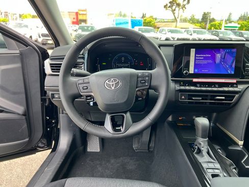 New 2026 Toyota Camry LE w/ Convenience Package AWD/4WD image 20