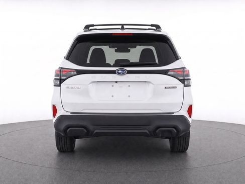 Used 2025 Subaru Forester Touring AWD/4WD image 8